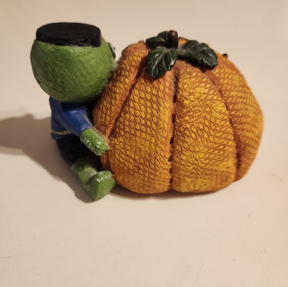 Life is a Stitch... Home Decor - Picture 2 of 3